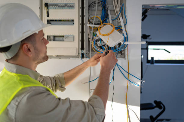 Best Affordable Emergency Electrician  in Lynwood, IL